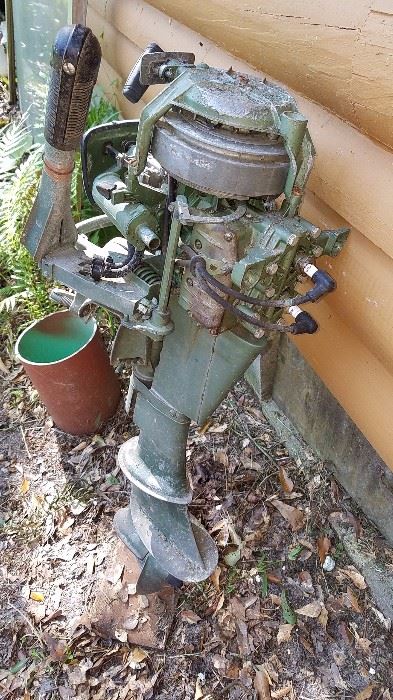 1950'S Johnson 5 1/2 HP Outboard Engine Works. 