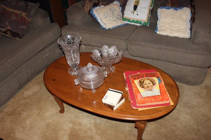 Coffee Table, Glass and Crystal Pieces