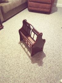 MAGAZINE RACK