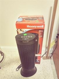 Honeywell Air Cleaner
