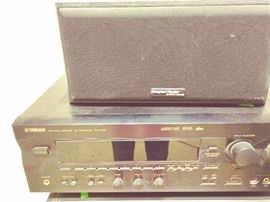 Yamaha - Stereo Tuner w/ Speaker System