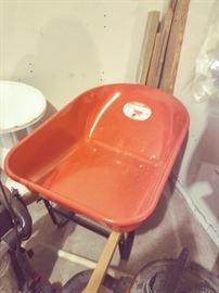 Wheel Barrow - like new