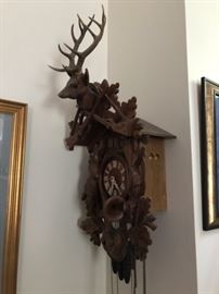 Large cuckoo clock from Geuissaz-Jaccard from 1960's, running condition