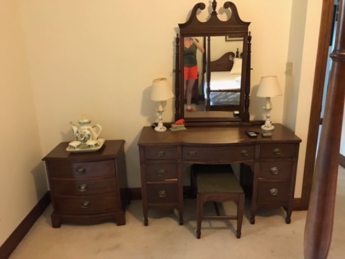 Vanity & matching small chest all priced separately 