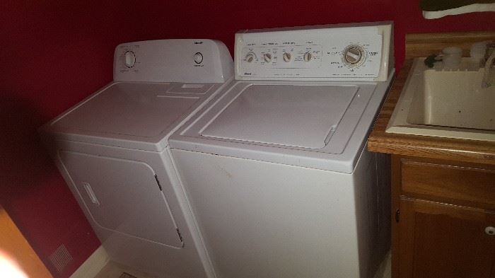 Clothes Washer & Electric Dryer