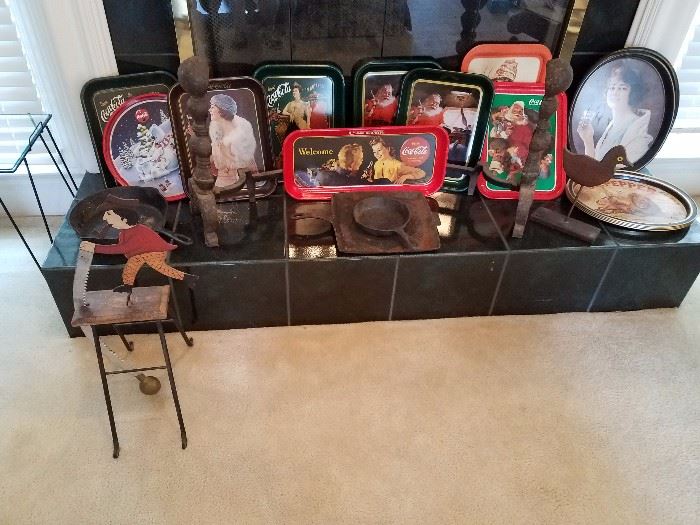 vintage coca cola and dr pepper trays