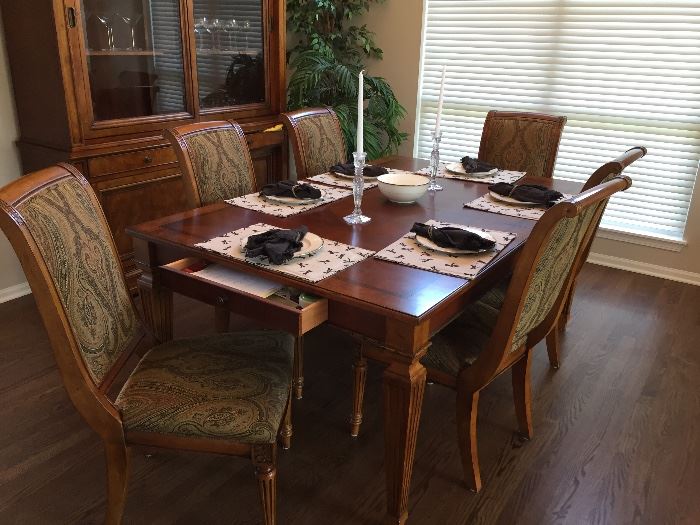 SOLD====ETHAN ALLEN dining room set same as previous picture