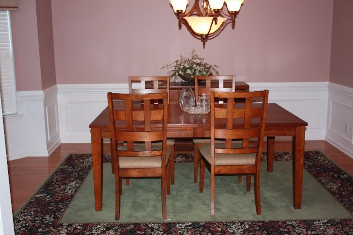 Dining Table with Leaf 