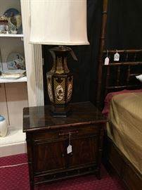 Pair of Century nightstands and Oriental lamps