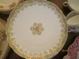 12 THEODORE HAVILAND LUNCHEON PLATES/PRISTINE