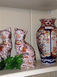 Imari colored cats and vase