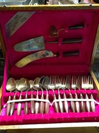 Johny's Gems utensil set