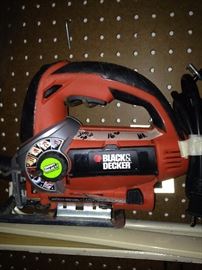 Black & Decker saw