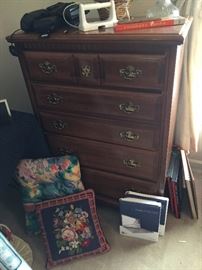 Basset 5 drawer chest