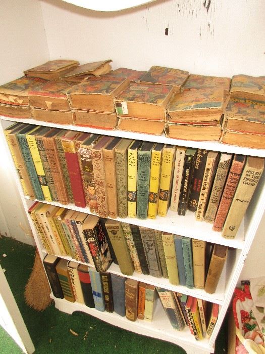 Nancy Drew books and other vintage books