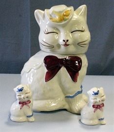 Shawnee Pottery Puss 'N Boots Cookie Jar and Salt and Pepper Shakers