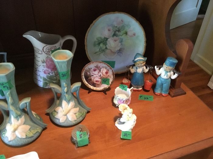 Pottery & collectibles
