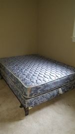 Full size mattress