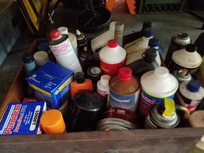 Automotive chemicals and accessories, brake fluid, wax, 
