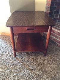 Lane End Table