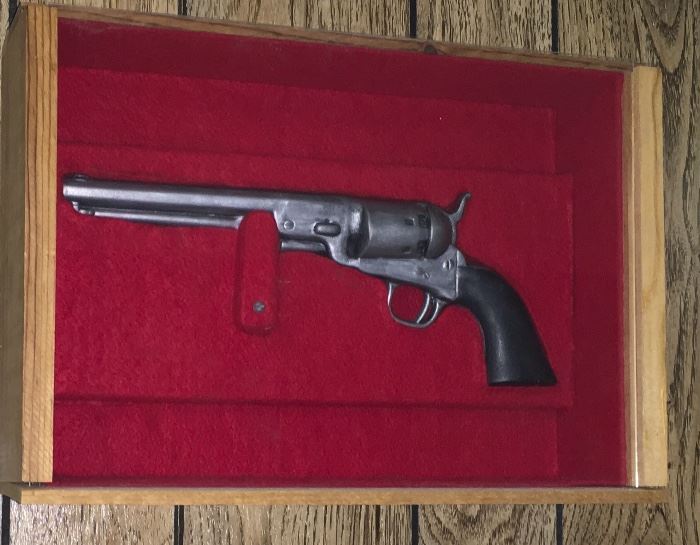 REPRODUCTION 45 PISTOL & DISPLAY CASE