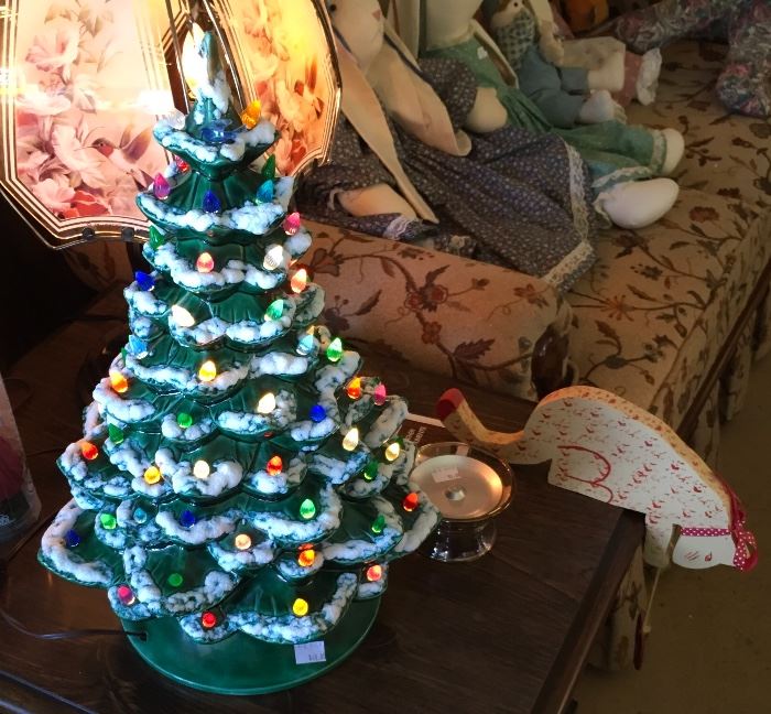 ANOTHER TALL VINTAGE LIGHTED CERAMIC CHRISTMAS TREE.
