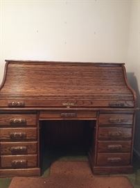 Roy Ola Solid Oak Roll Top Desk