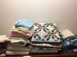Crocheted blankets/Quilts
