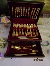 Flatware Set