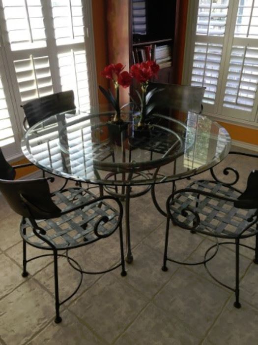 GLASS TOP TABLE W/ 4 CHAIRS