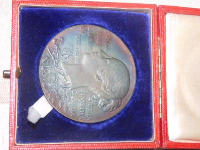 Back side of Queen Victoria Diamond Jubilee 1837-1897 Silver Coin -medal