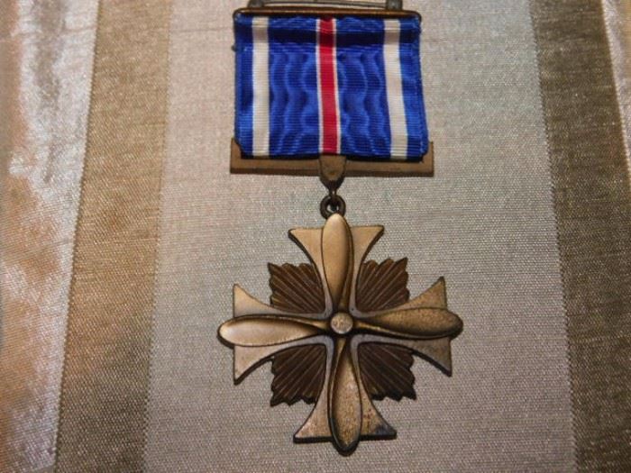 1926 Bronze Distinguished Flying Cross " For Heroism or extraordinary achievement in Aerial Flight worn by Navy and Marine corp personnel to denote valor 