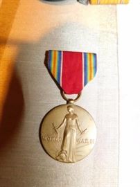 1941 WWII Victory Ribbon  Medal 