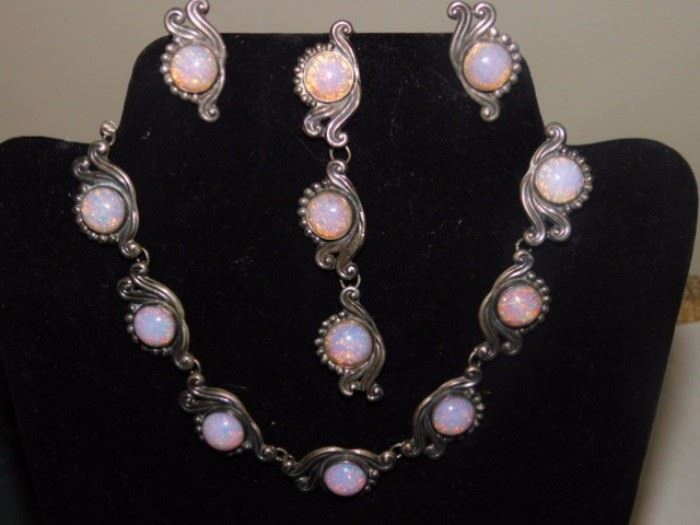 Vintage Gerardo Lopez Taxco  Sterling silver and Fire opal Necklace, Bracelet and earrings.