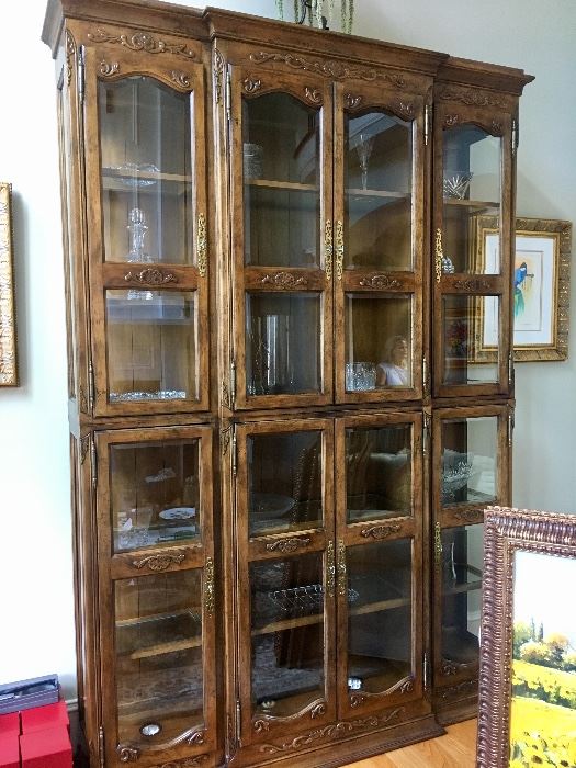 Display cabinet (approx.9 ft tall)
