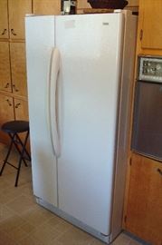 Kenmore side by side fridge.
