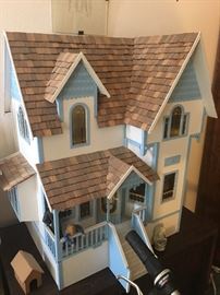 Miniature Doll House 