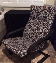 Modern black and white arm chair