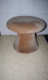 1970 mushroom foot stool