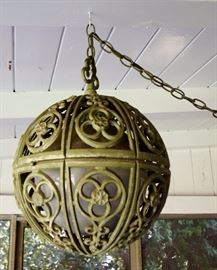 1970s globe lamp