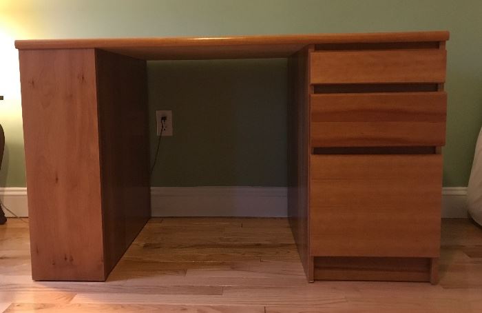 Sturdy, utilitarian desk with beautiful finish