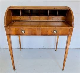 Antique American ladies roll top