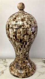 Decorative piece - urn - Mitchell Gold