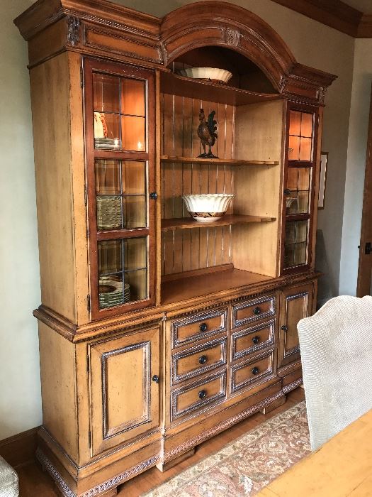 another view of the Drexel Hutch - dimensions will be added