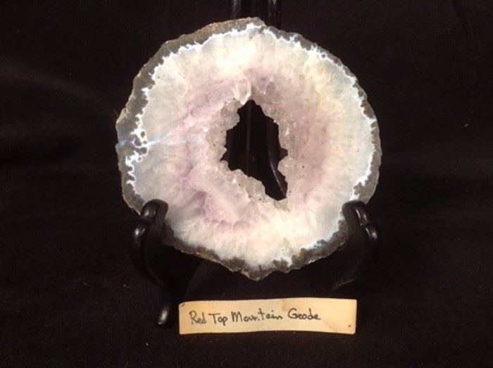 Red Top Mountain Geode