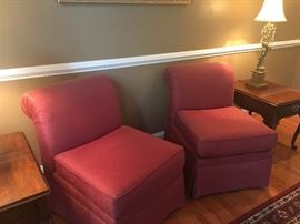 DREXEL SIDE TABLES AND DREXEL CHAIRS, LAMPS , MADE IN THE USA AREA RUG ROSEWOOD
5' 3 x 8' 3"