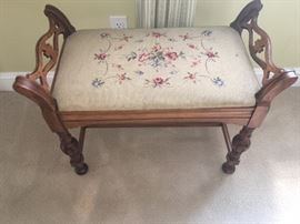 ANTIQUE BENCH