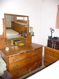 dresser /ETC