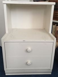 Vintage Harmony House Nightstand w Drawer