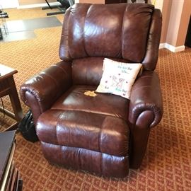 1 of 2 Recliners
